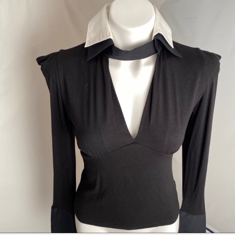Lagerfeld Black Keyhole Neckline Long Sleeve Top 4